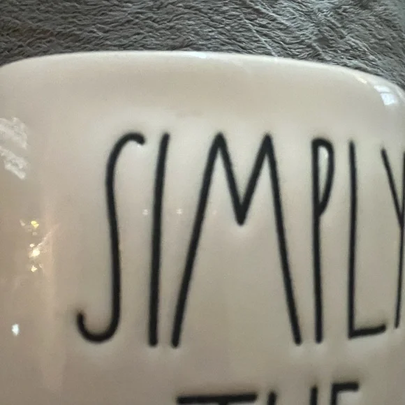 Rae Dunn Simply The Best Mug - Picture 6 of 8